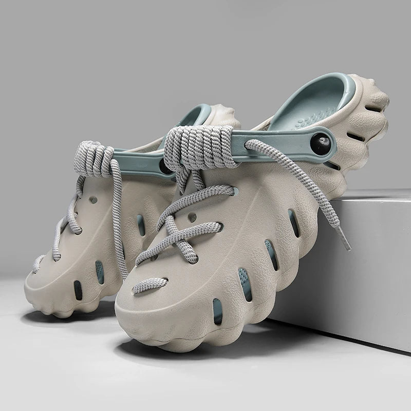 Ridge Laced Clogs