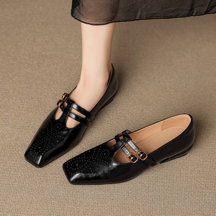 Savannah Mary Jane Pumps