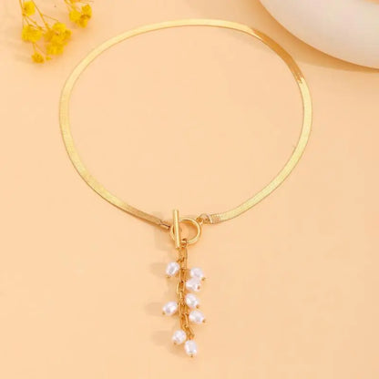 Luma Pearl Necklace