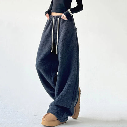 Cervino Fleece Loose Joggers