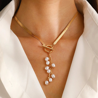 Luma Pearl Necklace
