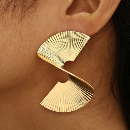 Helis Twisted Earrings
