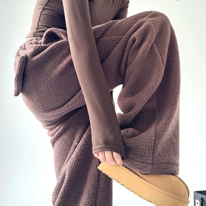 Cervino Fleece Loose Joggers